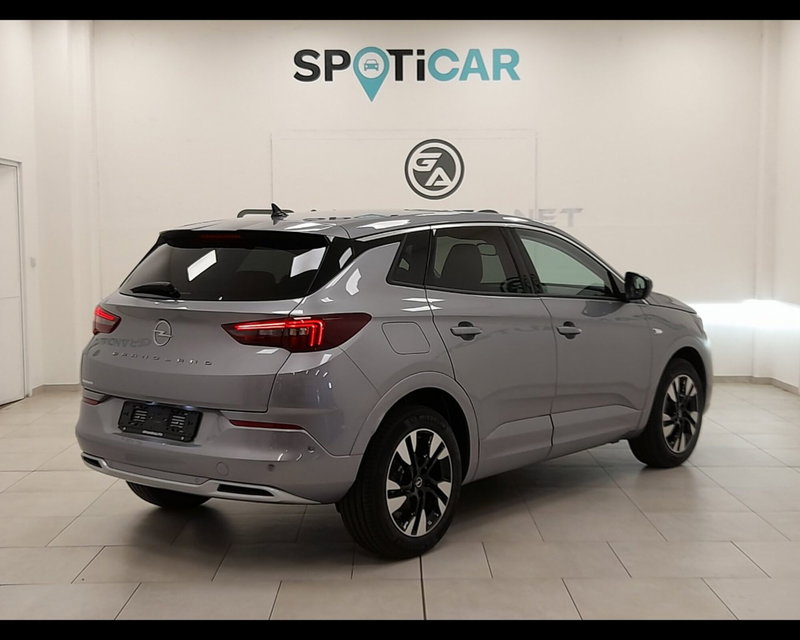 Opel Grandland nuova a Asti (8)