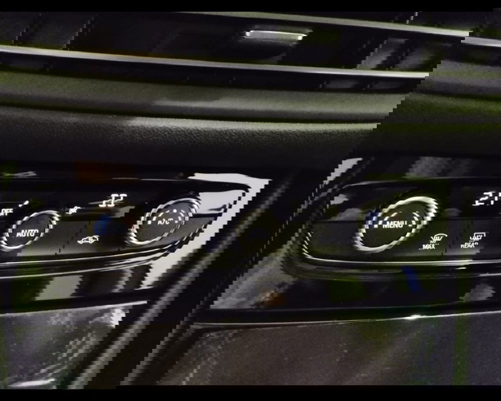 Opel Grandland nuova a Asti (11)