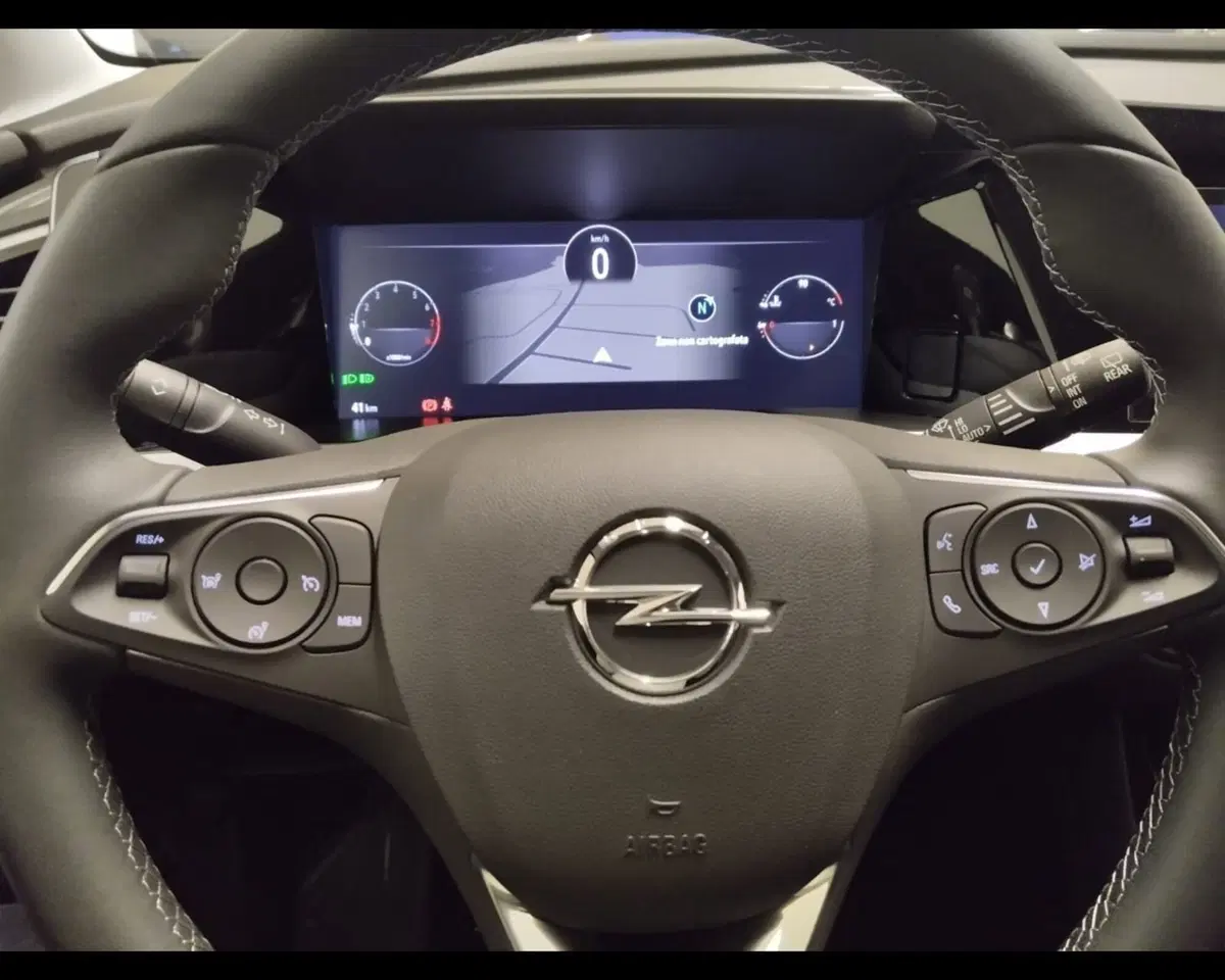 Opel Grandland nuova a Asti (16)