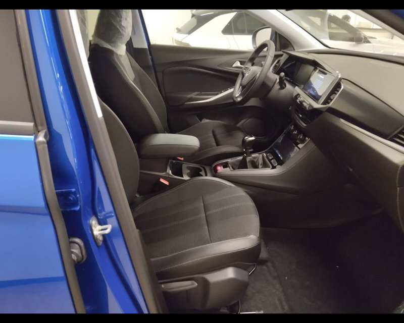 Opel Grandland nuova a Asti (8)