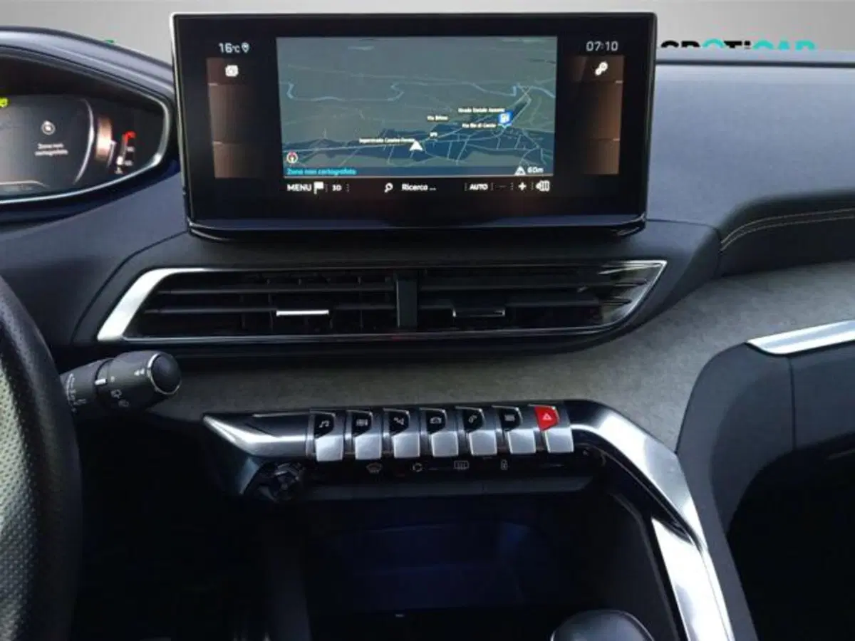 Peugeot 3008 usata a Frosinone (16)