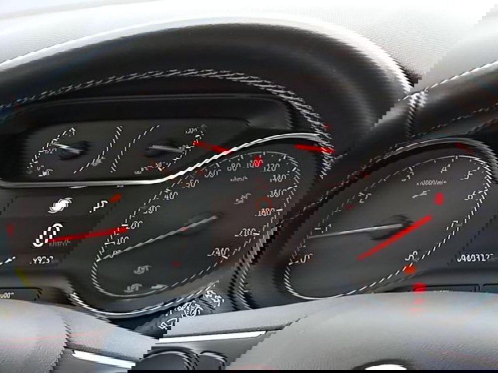 Opel Crossland usata a Frosinone (13)