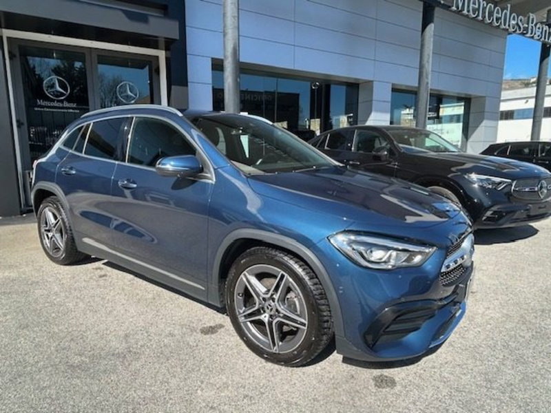 Mercedes-Benz GLA SUV usata a Potenza