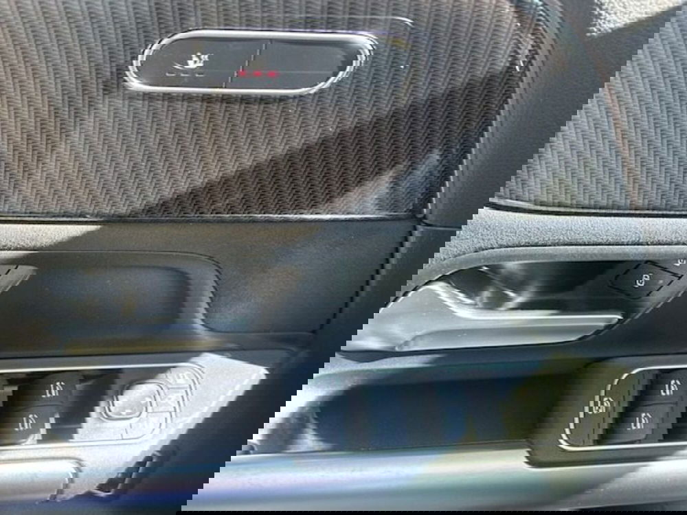 Mercedes-Benz GLA SUV usata a Potenza (17)