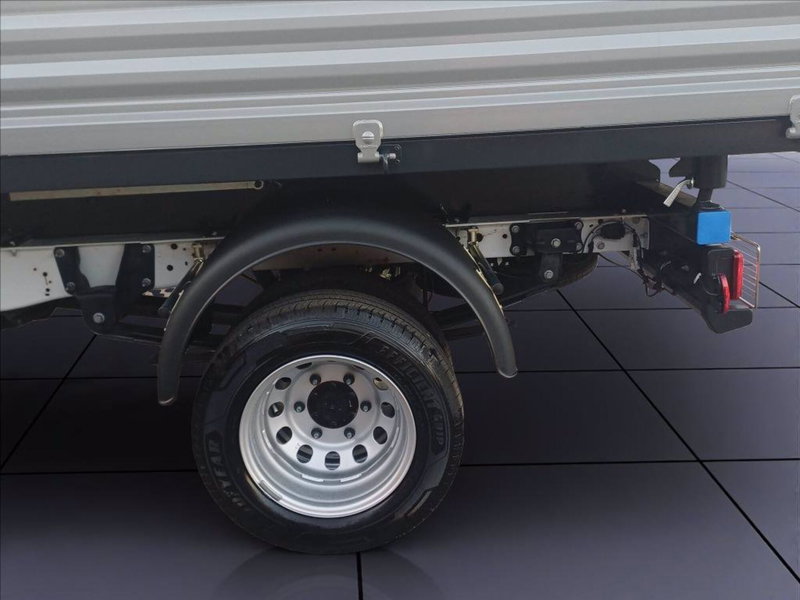 Ford Transit Furgone nuova a Milano (10)