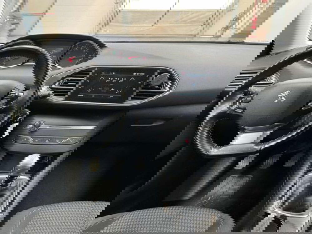 Peugeot 308 SW usata a Vercelli (11)