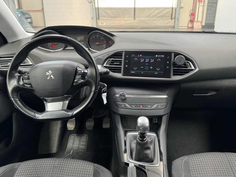 Peugeot 308 SW usata a Vercelli (11)