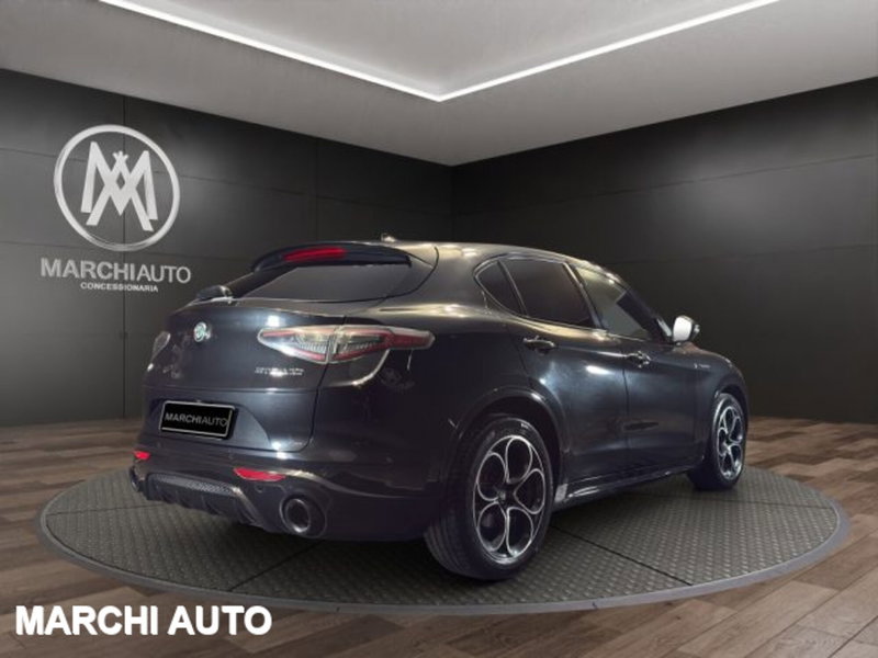 Alfa Romeo Stelvio usata a Perugia (5)