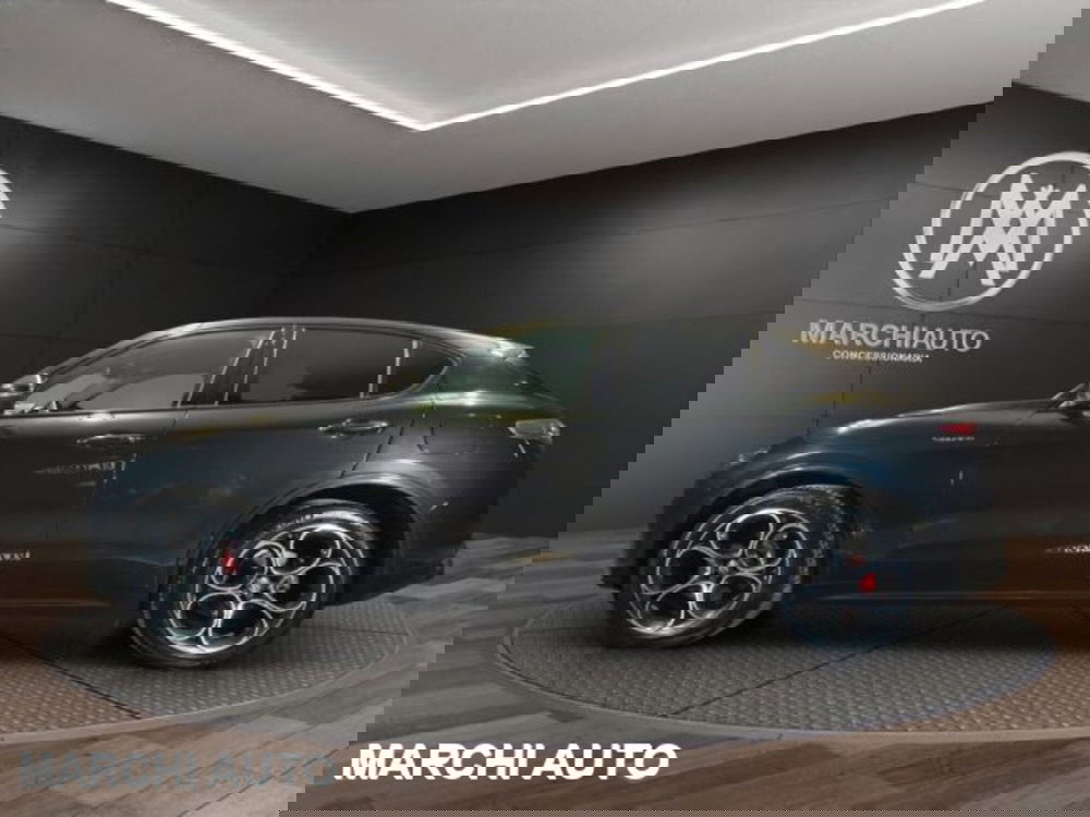 Alfa Romeo Stelvio usata a Perugia (8)