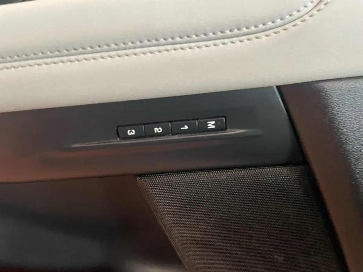 Land Rover Range Rover Evoque usata a Lucca (7)