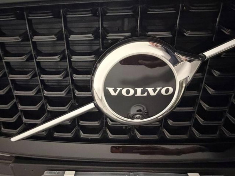 Volvo XC60 usata a Como (19)