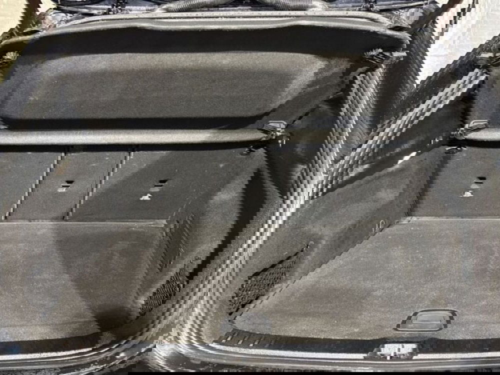 Mercedes-Benz GLA SUV usata a Bologna (8)