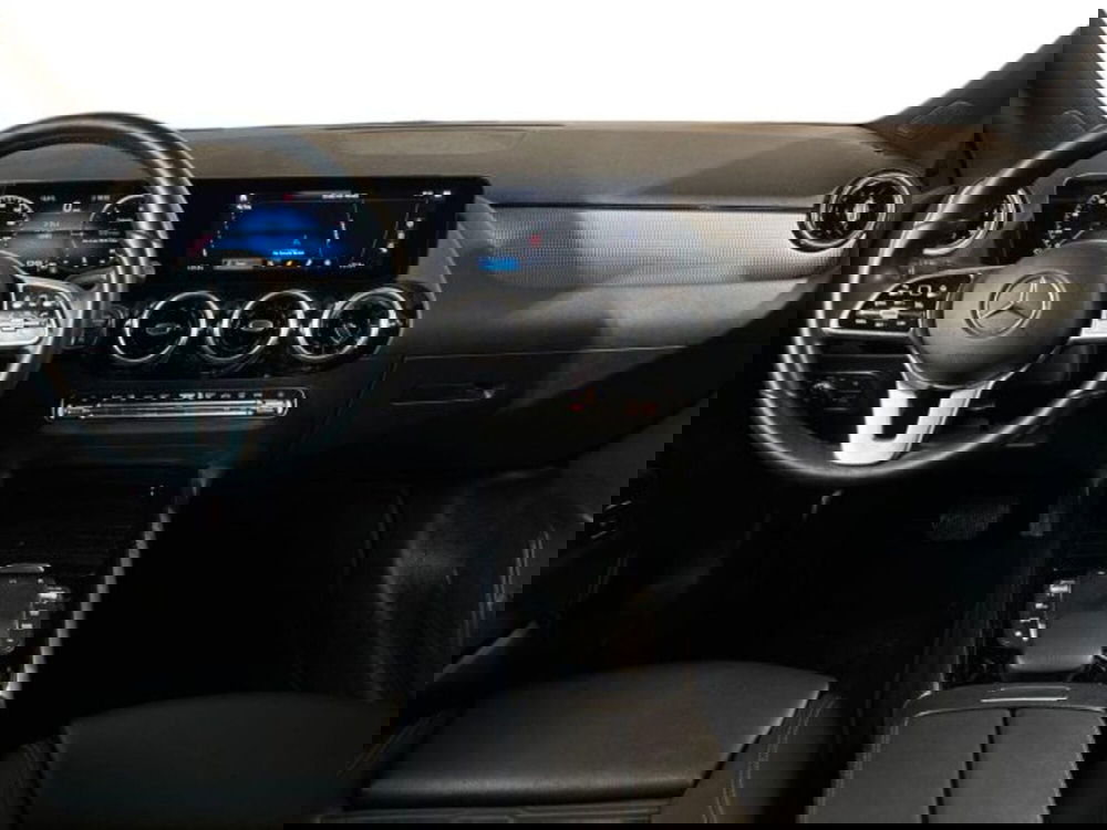 Mercedes-Benz GLA SUV usata a Bologna (9)