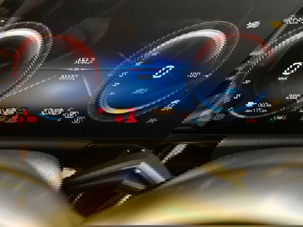 Mercedes-Benz EQA usata a Bologna (13)