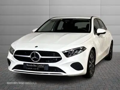 Mercedes-Benz Classe A 180 d Progressive Advanced Plus auto del 2023 usata a Bologna