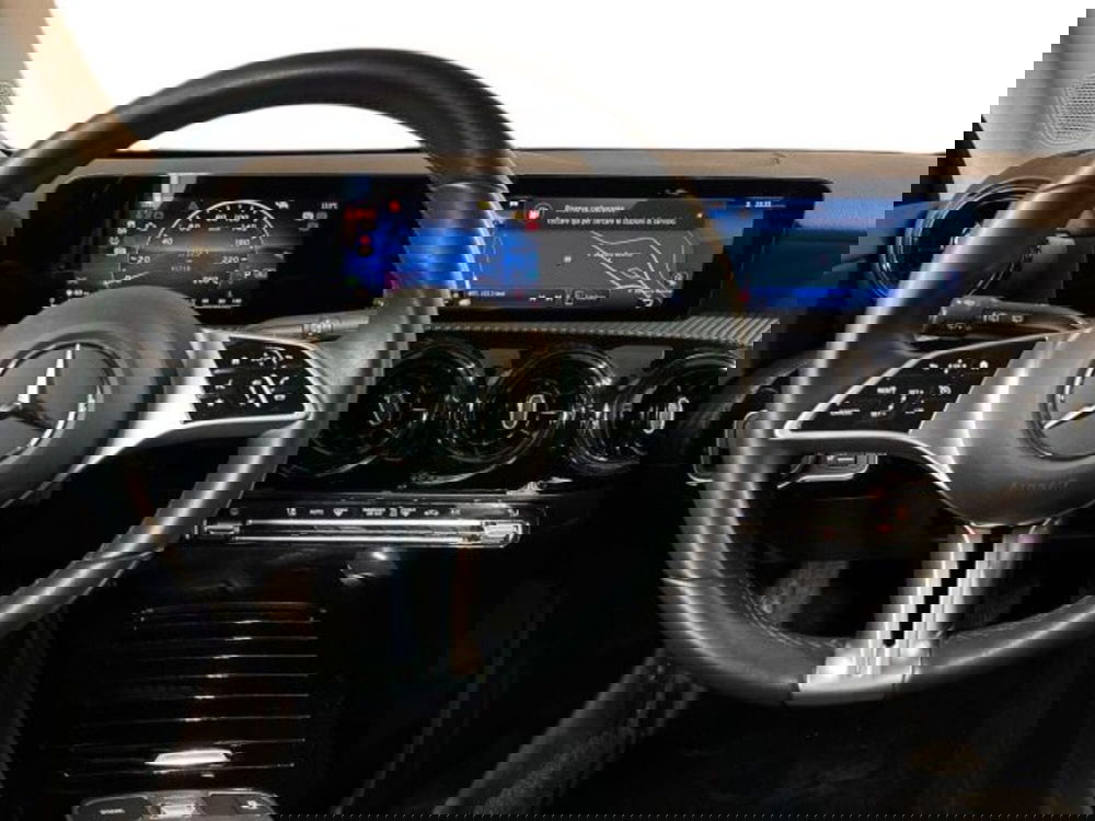 Mercedes-Benz Classe A usata a Bologna (11)