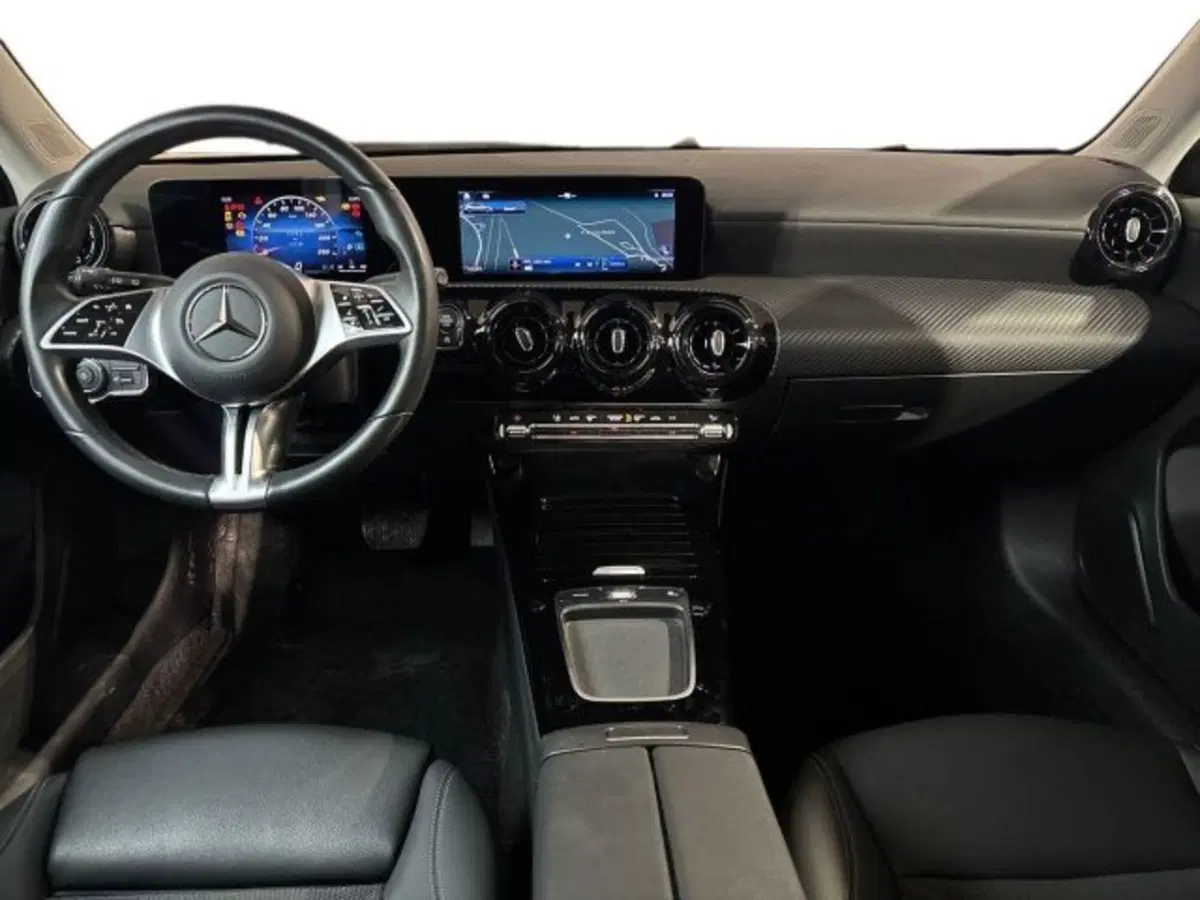 Mercedes-Benz Classe A usata a Bologna (9)