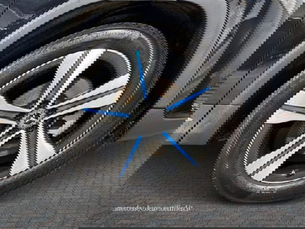 Mercedes-Benz EQA usata a Bologna (17)