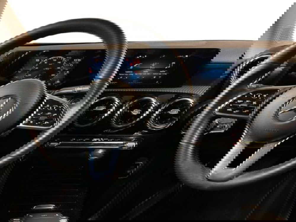 Mercedes-Benz CLA usata a Bologna (11)