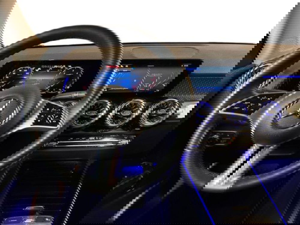 Mercedes-Benz GLB usata a Bologna (11)