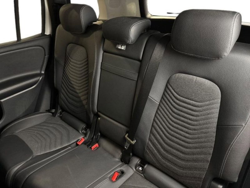 Mercedes-Benz GLB usata a Bologna (16)