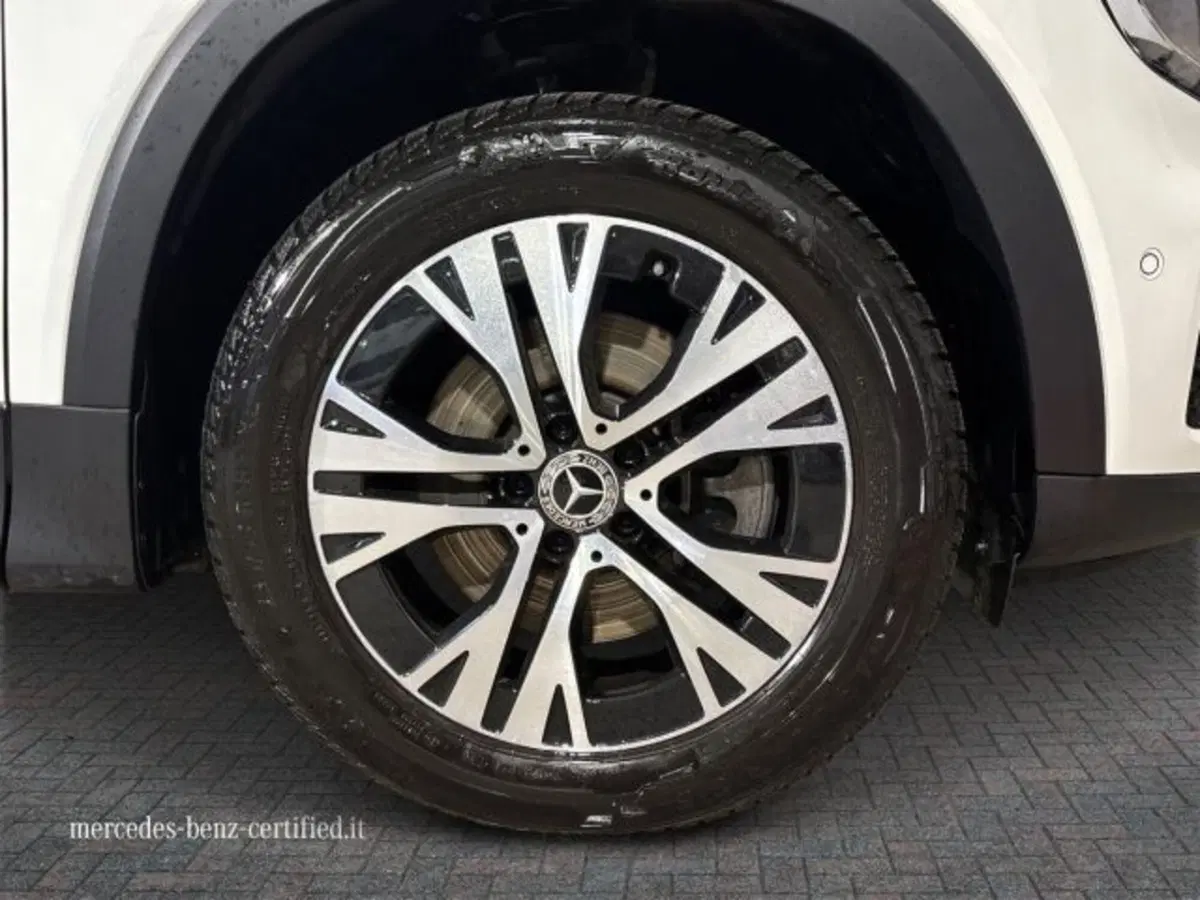 Mercedes-Benz GLB usata a Bologna (17)