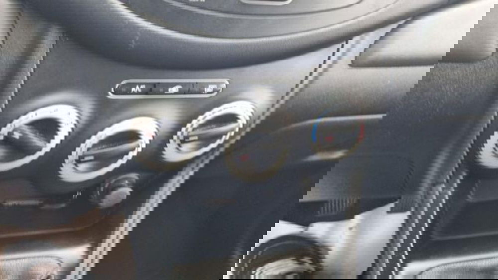 Hyundai i10 usata a Savona (15)