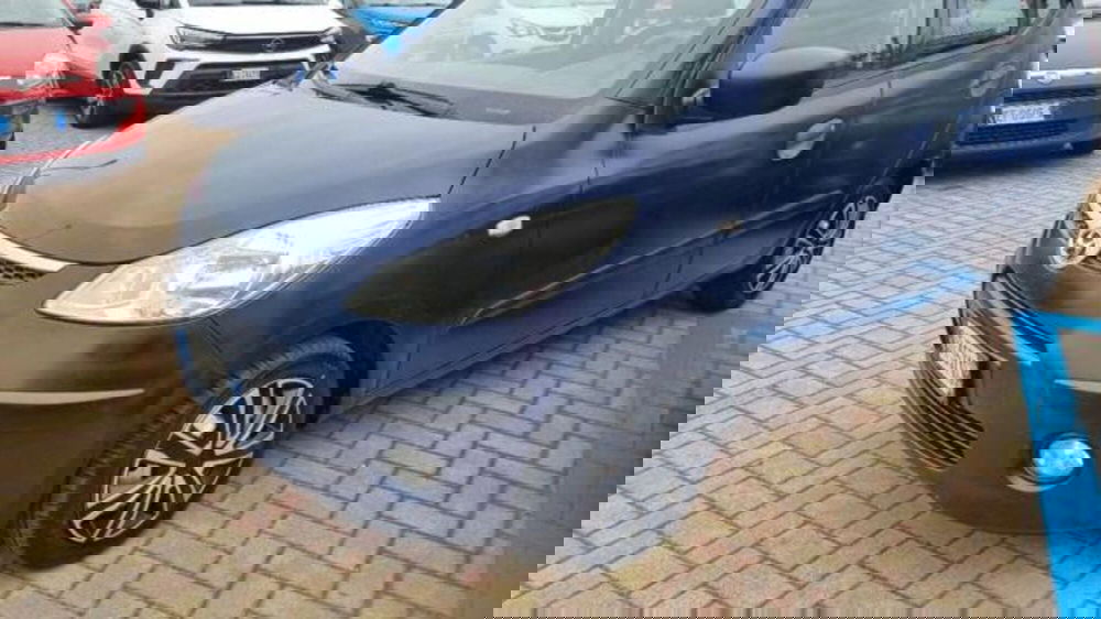 Hyundai i10 usata a Savona (4)