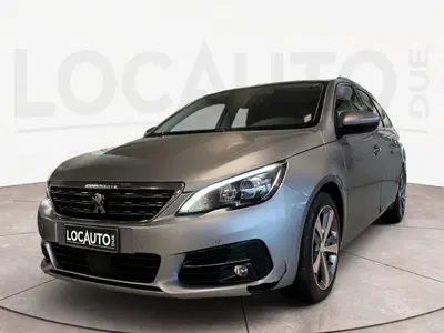Peugeot 308 SW 1.5 bluehdi Allure s&amp;s 130cv eat8 del 2018 usata a Torino