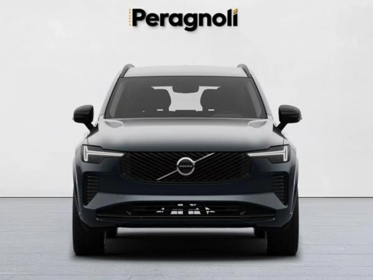 Volvo XC90 nuova a Firenze (2)
