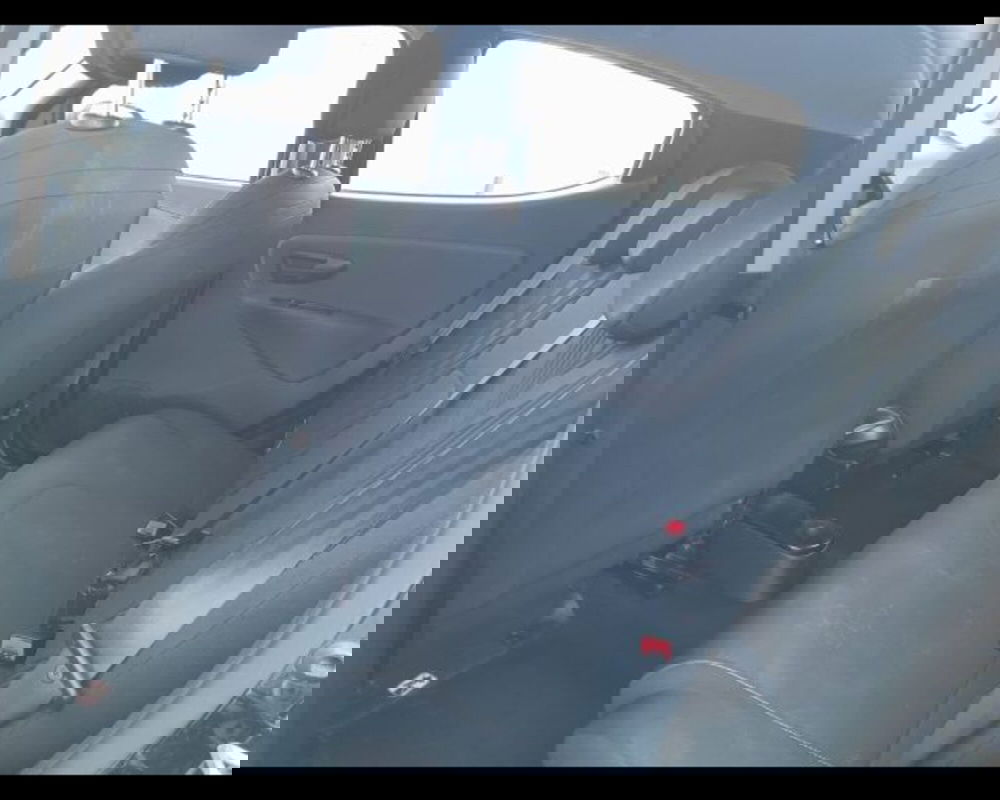 Lancia Ypsilon usata a Bologna (4)