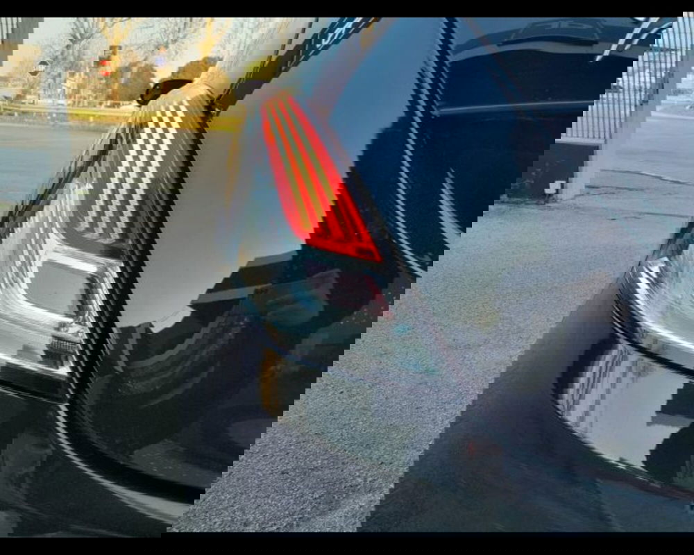 Lancia Ypsilon usata a Bologna (6)