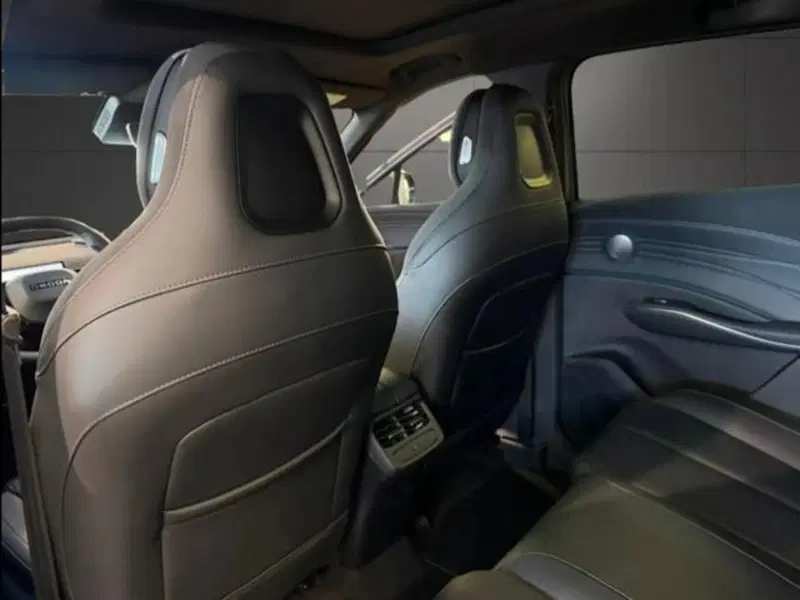 Omoda Omoda 7 SHS-P nuova a Bologna (10)