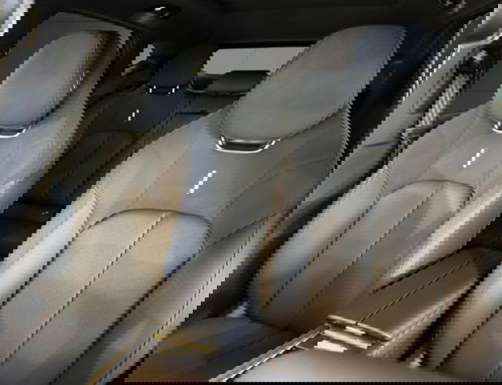 Omoda Omoda 7 SHS-P nuova a Bologna (7)