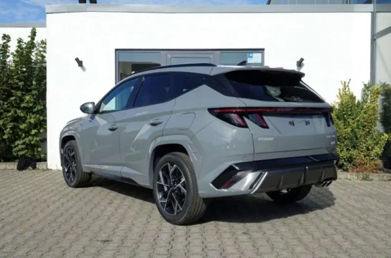 Hyundai Tucson nuova a Bologna (3)