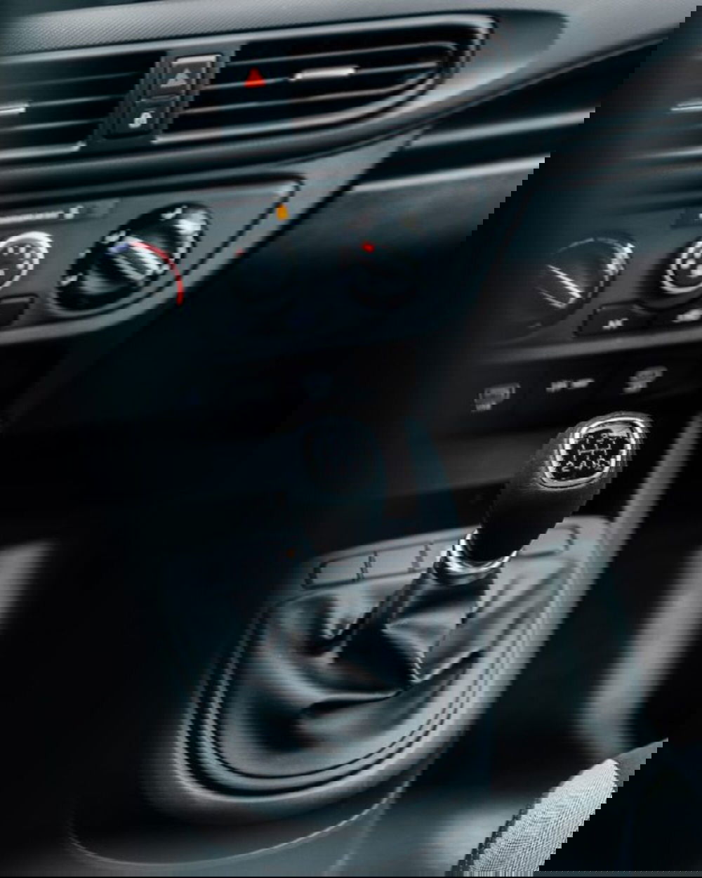 Hyundai i10 nuova a Bologna (6)