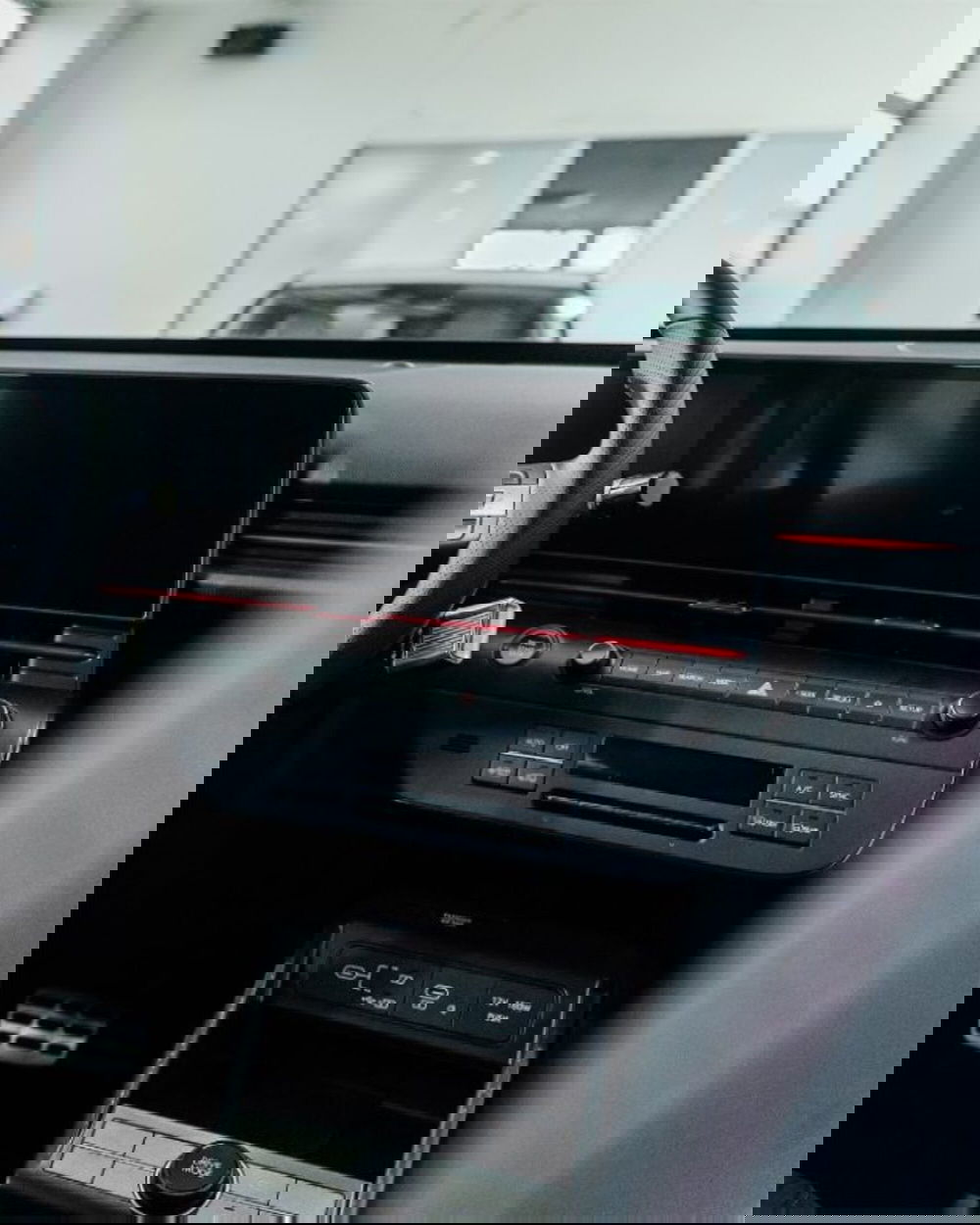 Hyundai Kona nuova a Bologna (5)