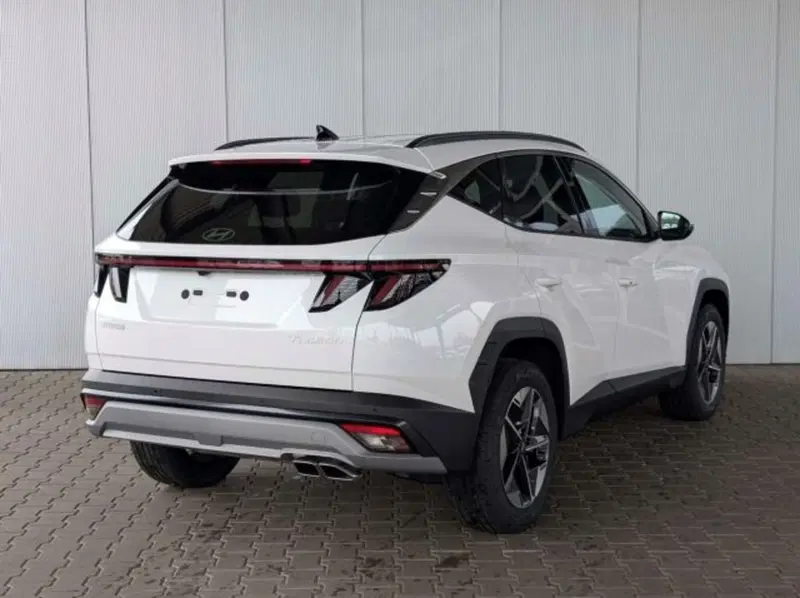 Hyundai Tucson nuova a Bologna (2)