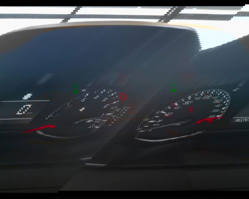 Peugeot 2008 usata a Bologna (7)