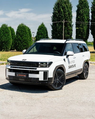 Hyundai Santa Fe 1.6 t-gdi phev XClass Calligraphy Pack 4wd at 7p.ti del 2025 usata a Castenaso