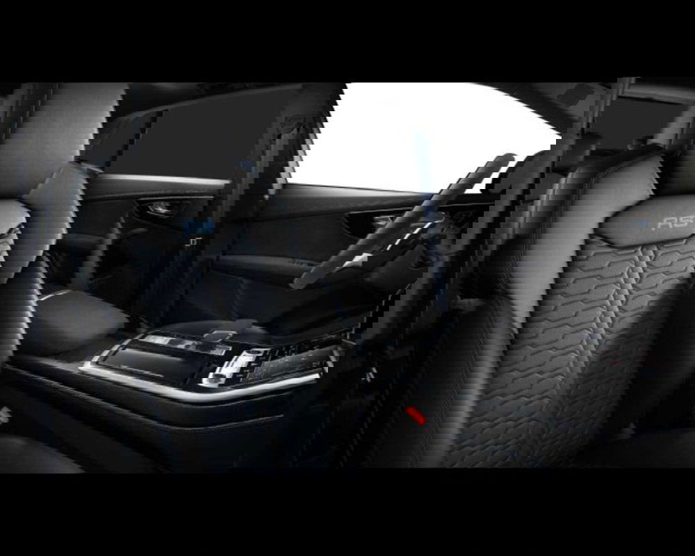 Audi RS Q8 nuova a Bologna (7)