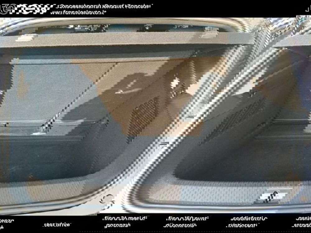 Renault Megane E-Tech Electric usata a Modena (14)