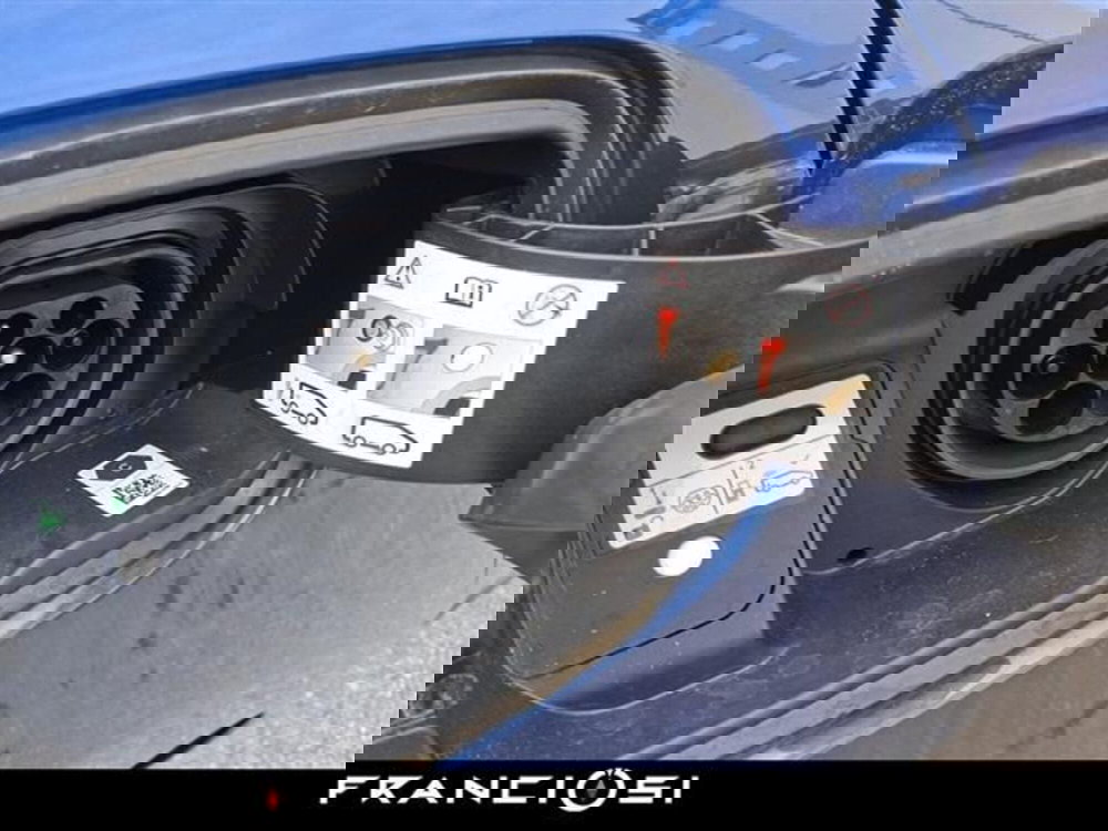 Renault Megane E-Tech Electric nuova a Modena (15)