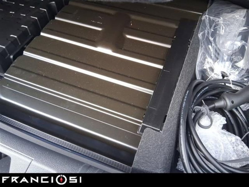 Renault Megane E-Tech Electric nuova a Modena (18)