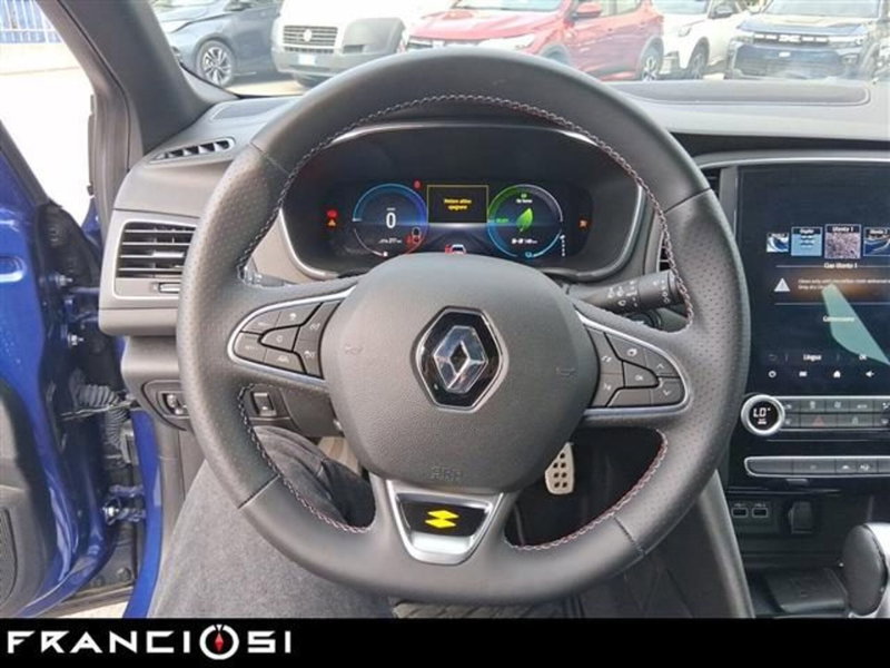 Renault Megane E-Tech Electric nuova a Modena (6)