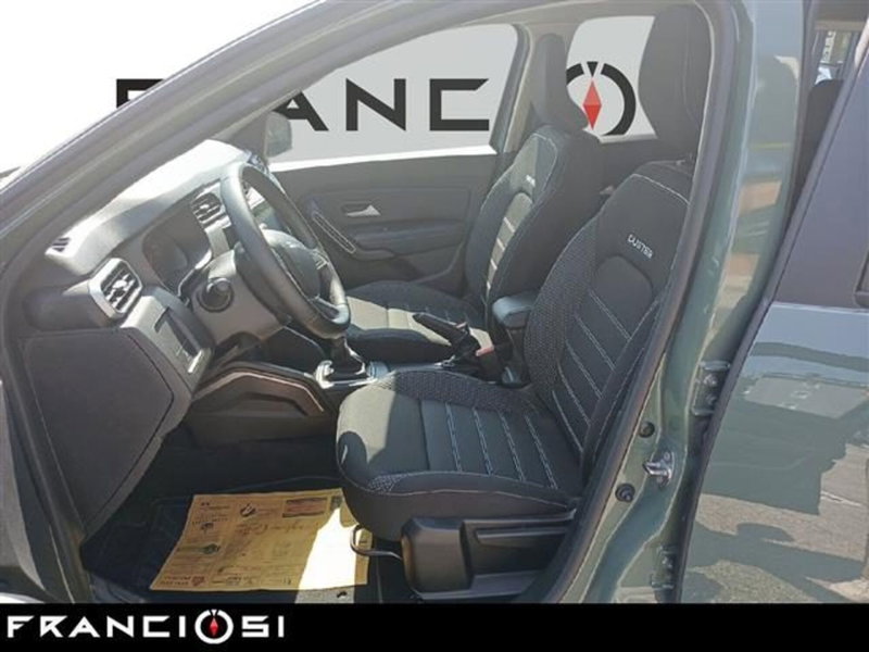 Dacia Duster usata a Modena (7)