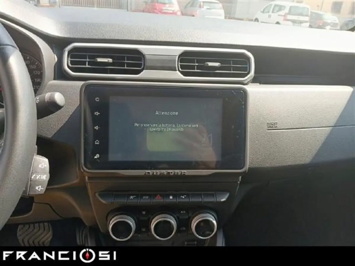 Dacia Duster usata a Modena (9)