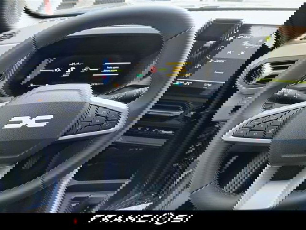 Dacia Bigster usata a Modena (6)