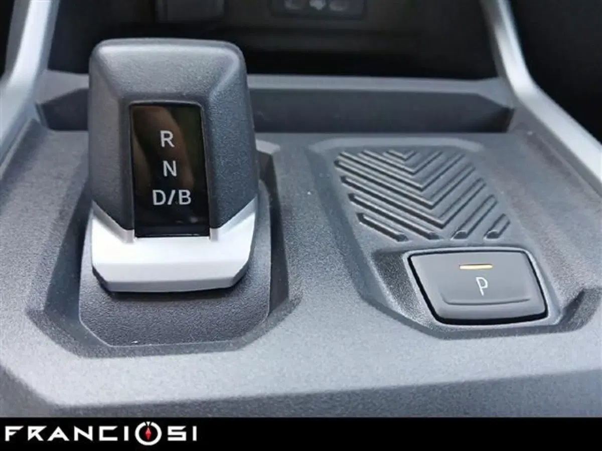 Dacia Bigster usata a Modena (7)