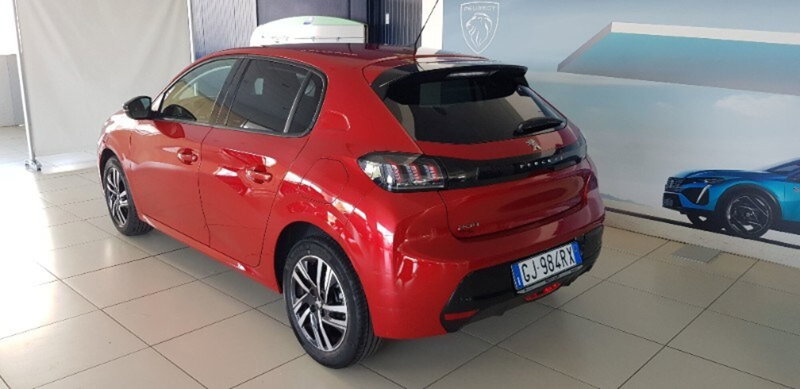 Peugeot 208 usata a Pordenone (4)